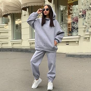 Vaquish 2 セットhoddie and joggers Vaquish 2 セットhoddie and joggers